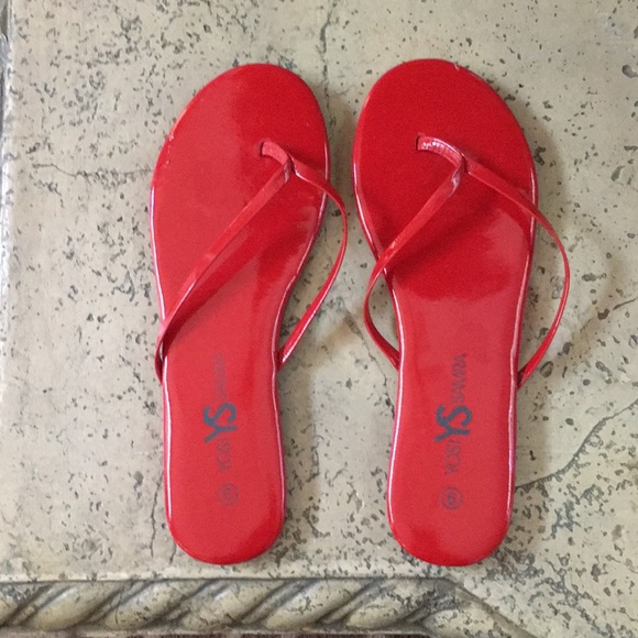 Yosi Samra Shoes - YOSI SAMRA hot red patent flats size 9